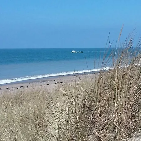 Gites De La Pointe D'agon * Агон-Кутенвиль